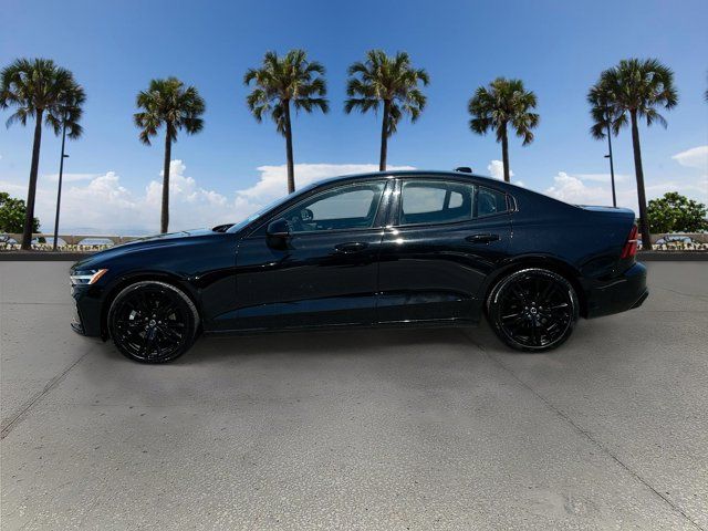 2024 Volvo S60 Plus Black Edition