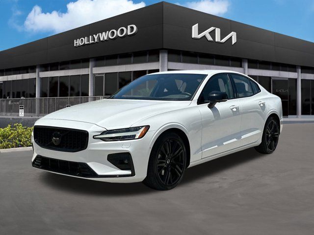 2024 Volvo S60 Plus Black Edition