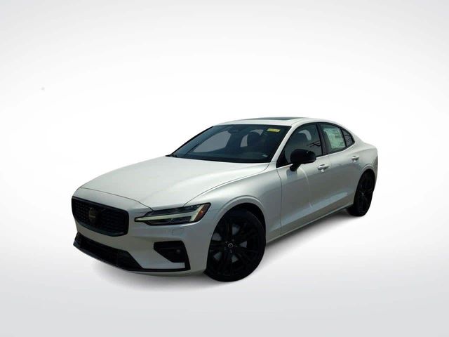 2024 Volvo S60 Plus Black Edition