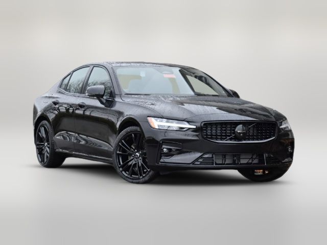 2024 Volvo S60 Plus Black Edition