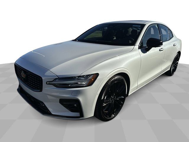 2024 Volvo S60 Plus Black Edition