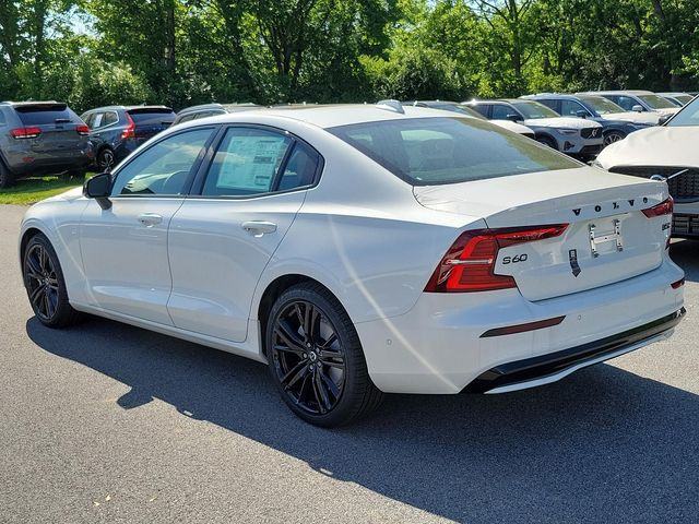 2024 Volvo S60 Plus Black Edition