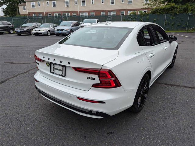 2024 Volvo S60 Plus Black Edition