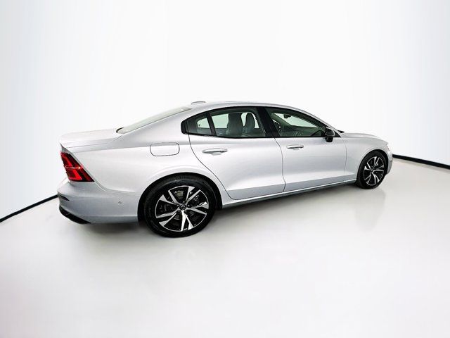 2024 Volvo S60 Plus Dark Theme