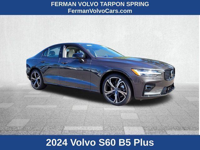 2024 Volvo S60 Plus Dark Theme