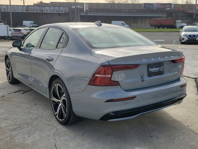 2024 Volvo S60 Plus Dark Theme