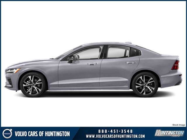 2024 Volvo S60 Plus Dark Theme