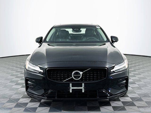 2024 Volvo S60 Ultimate Dark Theme