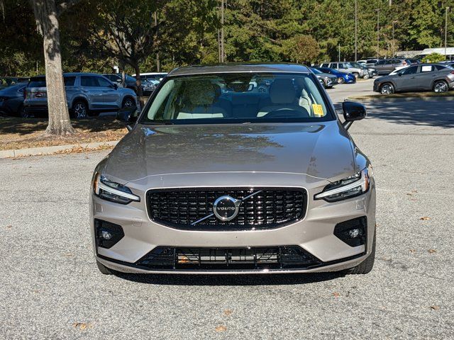 2024 Volvo S60 Ultimate Dark Theme