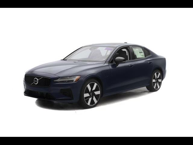 2024 Volvo S60 Recharge Plug-In Hybrid Core Dark Theme