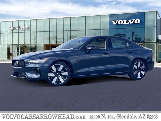 2024 Volvo S60 Recharge Plug-In Hybrid Plus Dark Theme