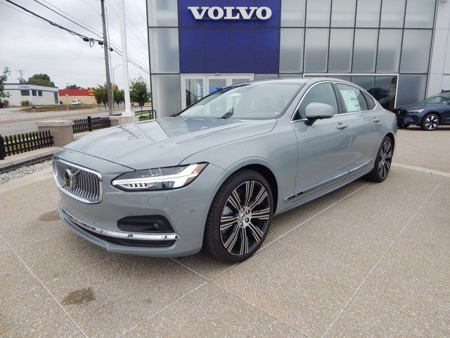 2024 Volvo S90 Plus