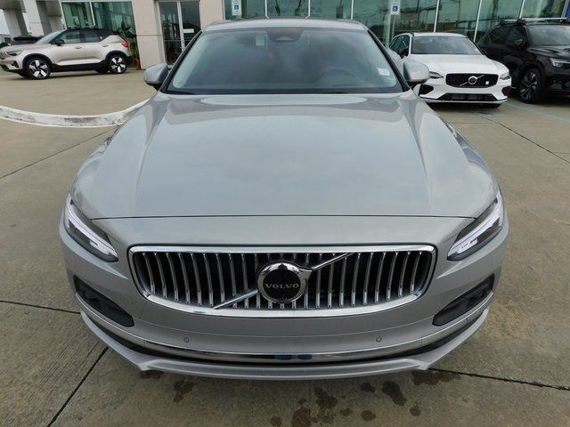 2024 Volvo S90 Ultimate