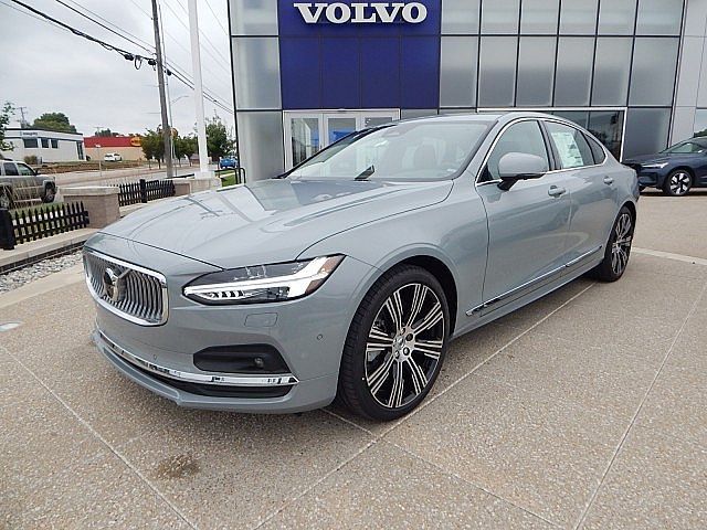 2024 Volvo S90 Ultimate