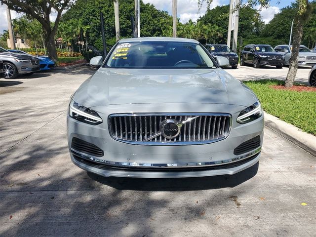 2024 Volvo S90 Recharge Plug-In Hybrid Plus