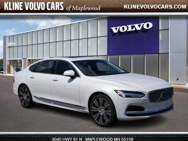 2024 Volvo S90 Recharge Plug-In Hybrid Ultimate