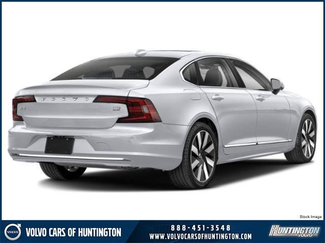 2024 Volvo S90 Recharge Plug-In Hybrid Plus