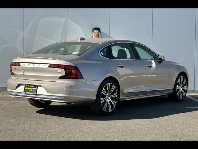 2024 Volvo S90 Recharge Plug-In Hybrid Ultimate