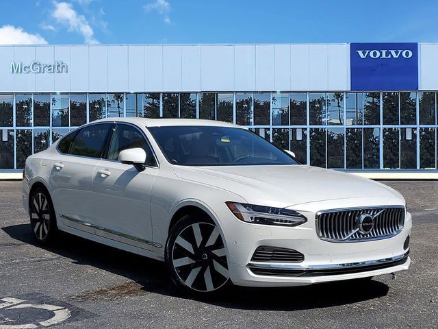 2024 Volvo S90 Recharge Plug-In Hybrid Ultimate