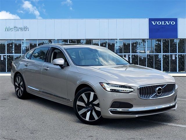 2024 Volvo S90 Recharge Plug-In Hybrid Ultimate