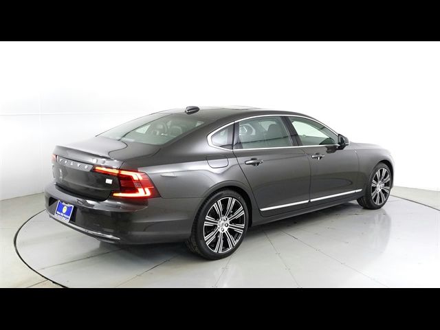 2024 Volvo S90 Recharge Plug-In Hybrid Ultimate