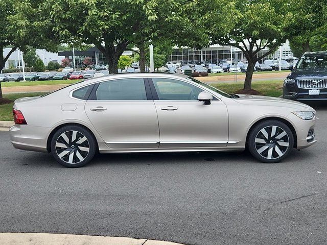 2024 Volvo S90 Recharge Plug-In Hybrid Ultimate