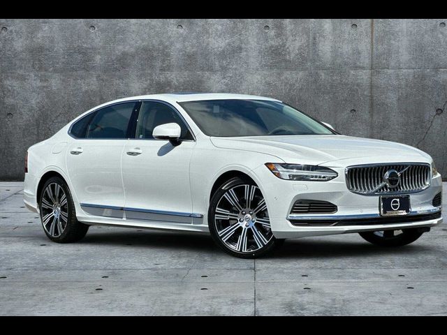 2024 Volvo S90 Recharge Plug-In Hybrid Ultimate