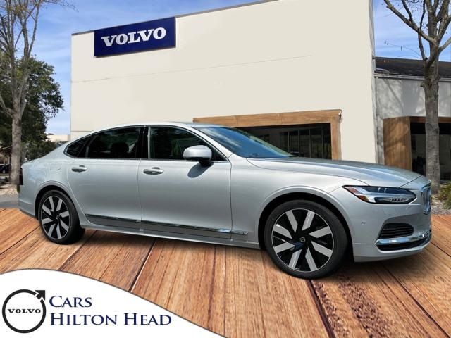 2024 Volvo S90 Recharge Plug-In Hybrid Ultimate