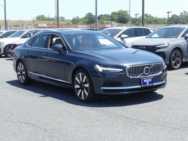 2024 Volvo S90 Recharge Plug-In Hybrid Ultimate