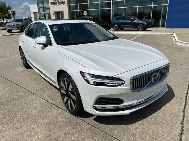 2024 Volvo S90 Recharge Plug-In Hybrid Ultimate