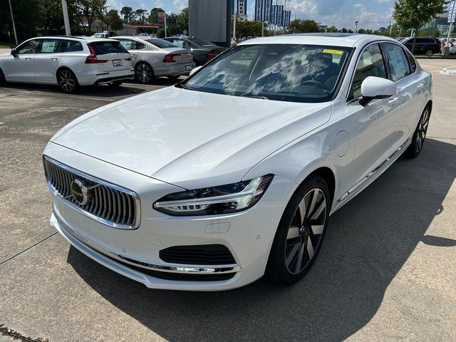 2024 Volvo S90 Recharge Plug-In Hybrid Ultimate