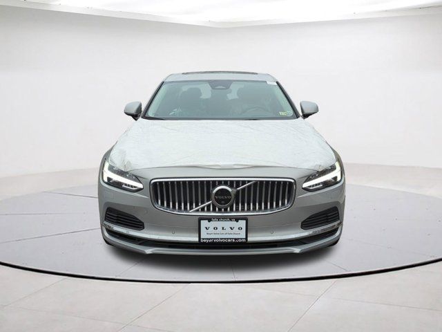 2024 Volvo S90 Recharge Plug-In Hybrid Ultimate