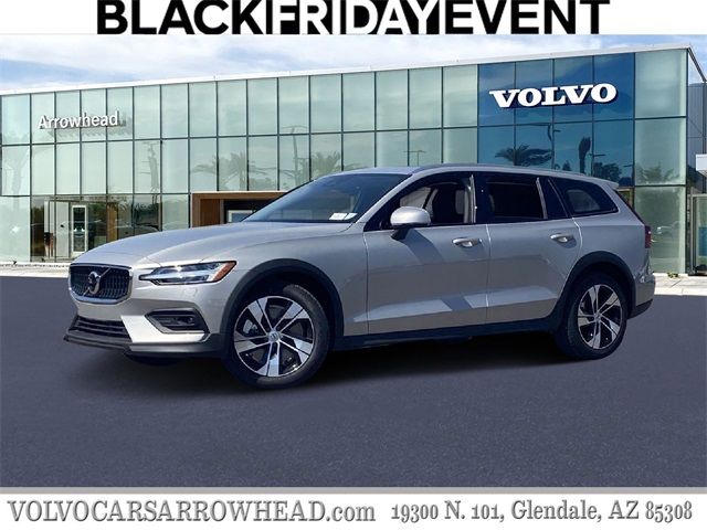 2024 Volvo V60 Cross Country Plus