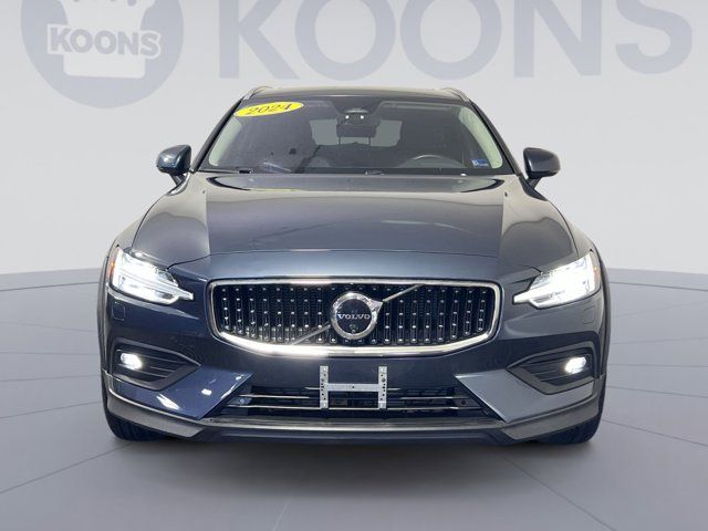 2024 Volvo V60 Cross Country Plus