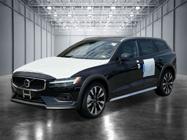 2024 Volvo V60 Cross Country Ultimate