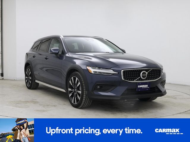 2024 Volvo V60 Cross Country Ultimate
