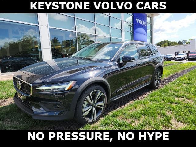 2024 Volvo V60 Cross Country Plus