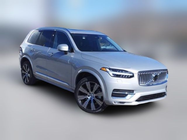 2024 Volvo XC90 Plus Bright Theme