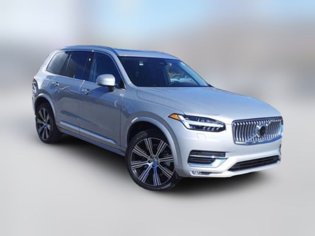 2024 Volvo XC90 Plus Bright Theme