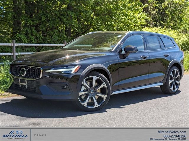 2024 Volvo V60 Cross Country Ultimate