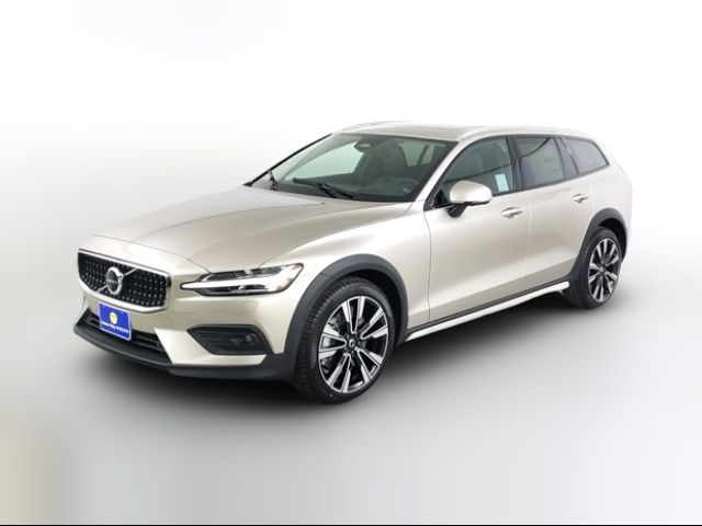 2024 Volvo V60 Cross Country Ultimate