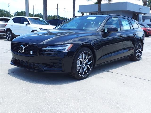 2024 Volvo V60 Recharge Plug-In Hybrid Polestar Engineered