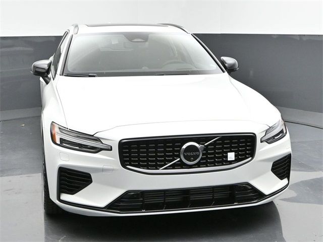 2024 Volvo V60 Recharge Plug-In Hybrid Polestar Engineered