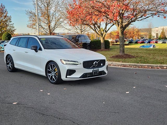 2024 Volvo V60 Recharge Plug-In Hybrid Polestar Engineered