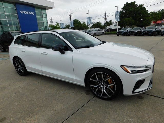 2024 Volvo V60 Recharge Plug-In Hybrid Polestar Engineered