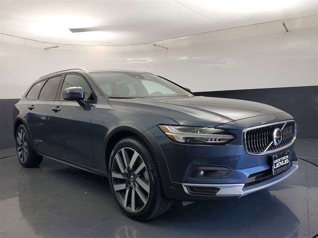 2024 Volvo V90 Cross Country Ultimate