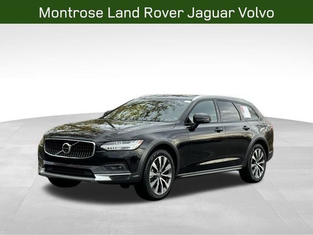 2024 Volvo V90 Cross Country Plus