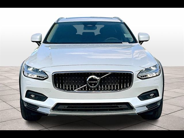 2024 Volvo V90 Cross Country Plus