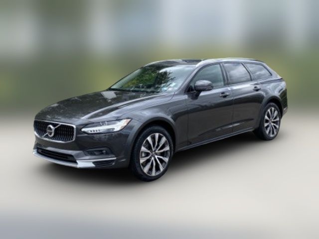 2024 Volvo V90 Cross Country Plus