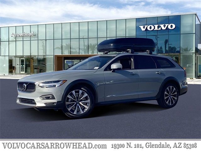 2024 Volvo V90 Cross Country Plus